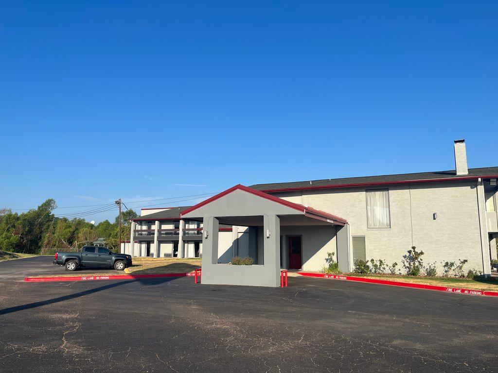 Red Roof Inn Madisonville Extérieur photo
