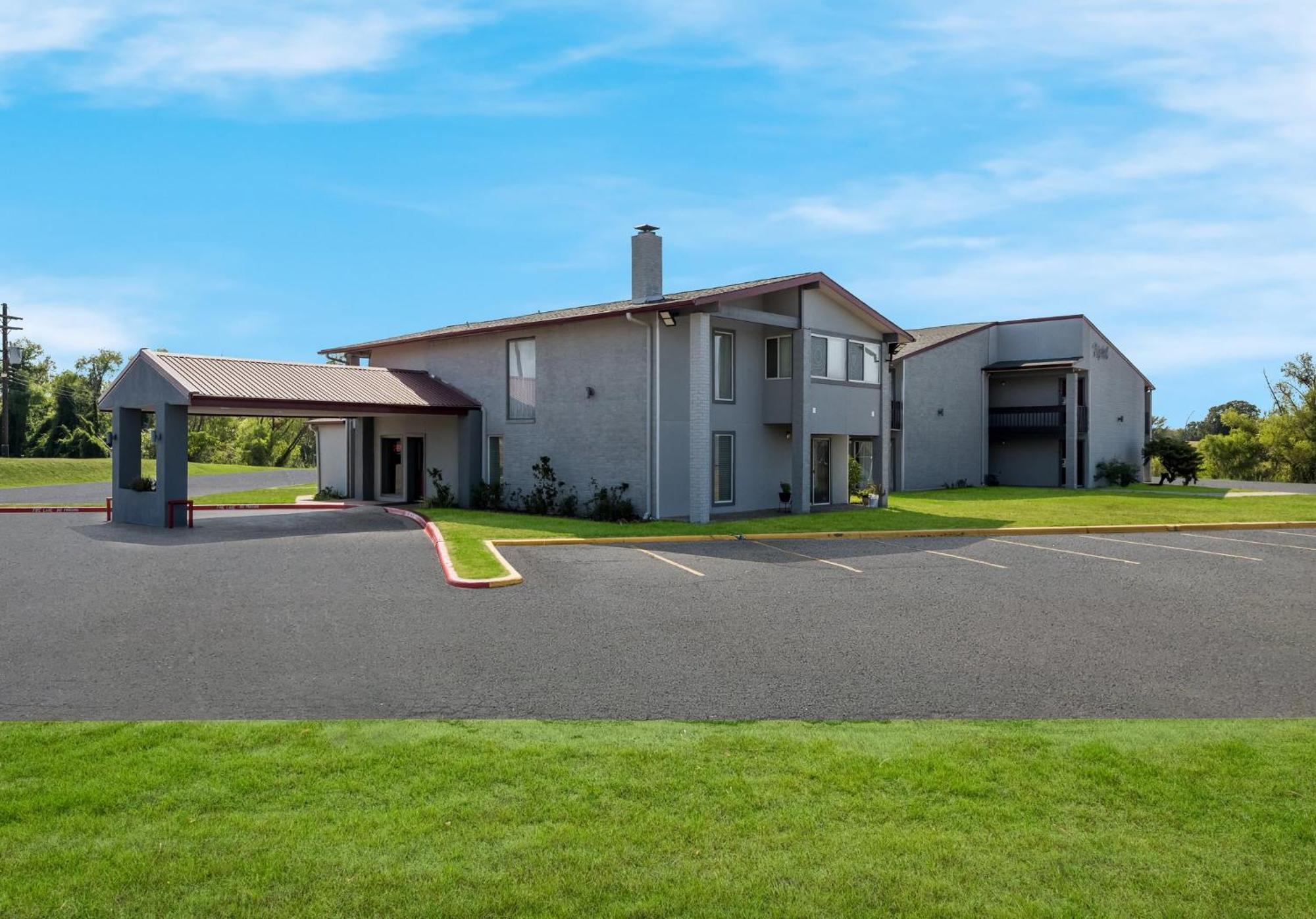 Red Roof Inn Madisonville Extérieur photo